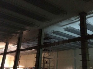 铝排管现场施工吊装